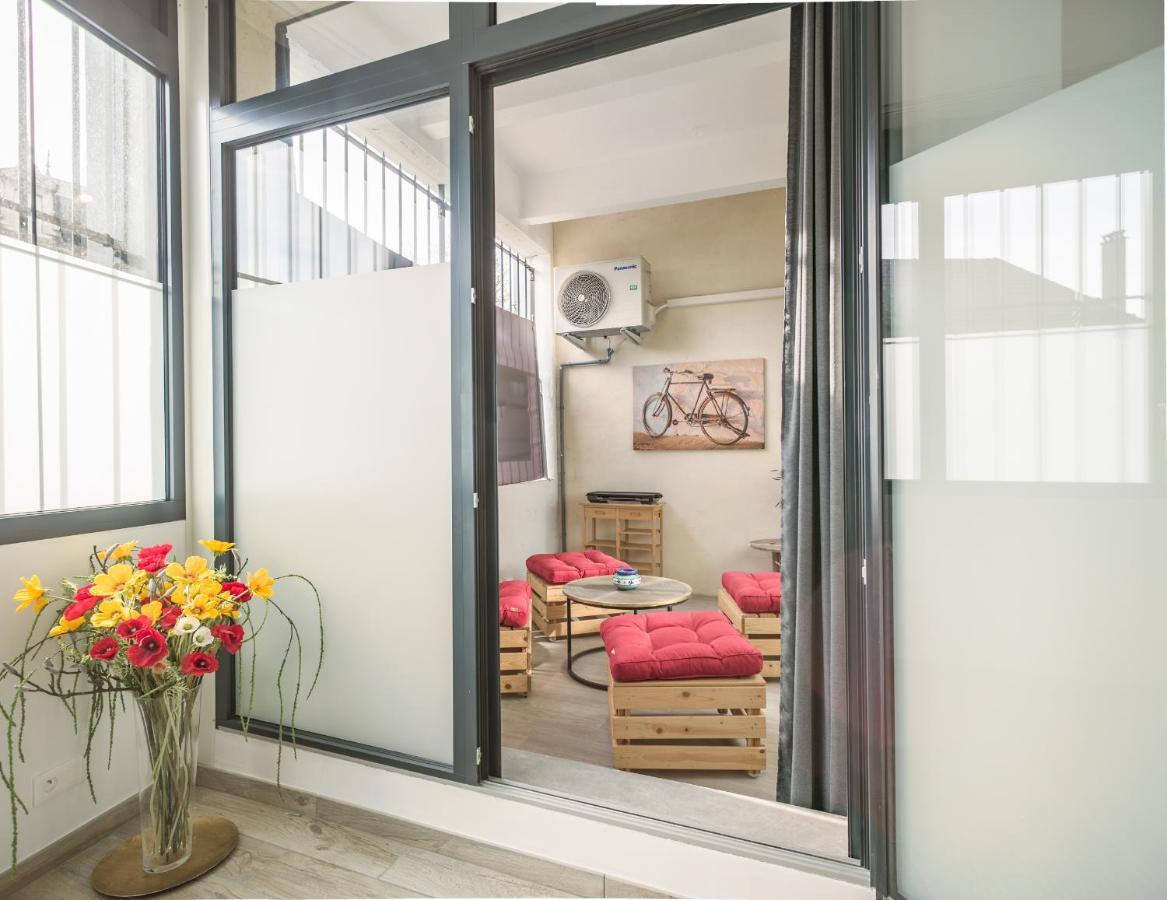Ferienwohnung Loft Courtalon - Haut Standing - Patio - Parking Prives Troyes Exterior foto