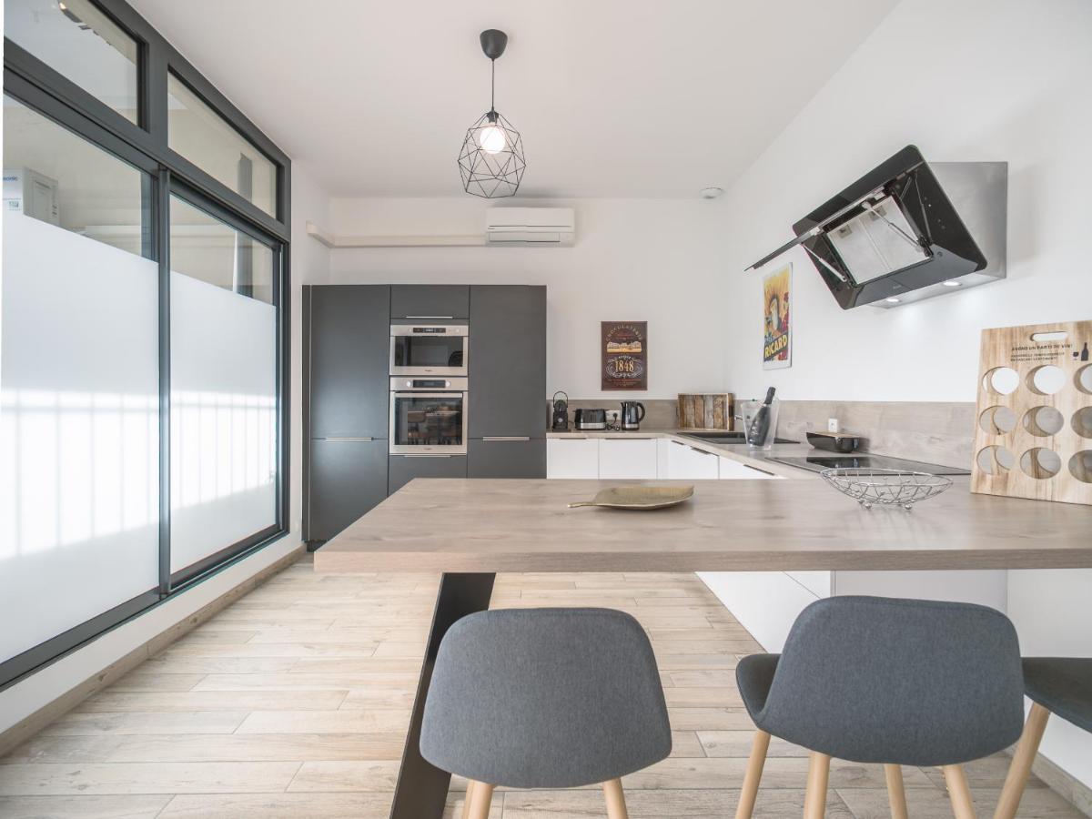 Ferienwohnung Loft Courtalon - Haut Standing - Patio - Parking Prives Troyes Exterior foto