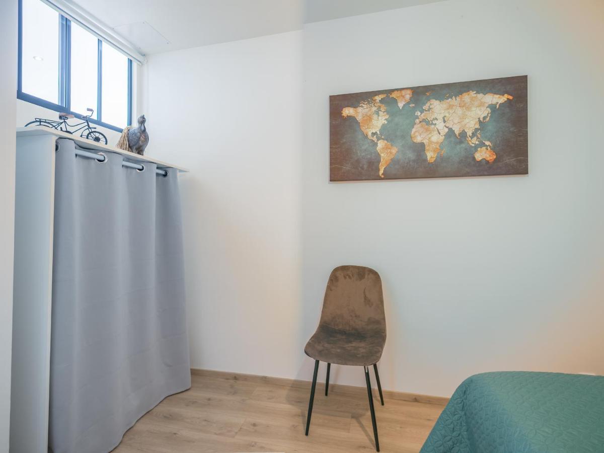 Ferienwohnung Loft Courtalon - Haut Standing - Patio - Parking Prives Troyes Exterior foto